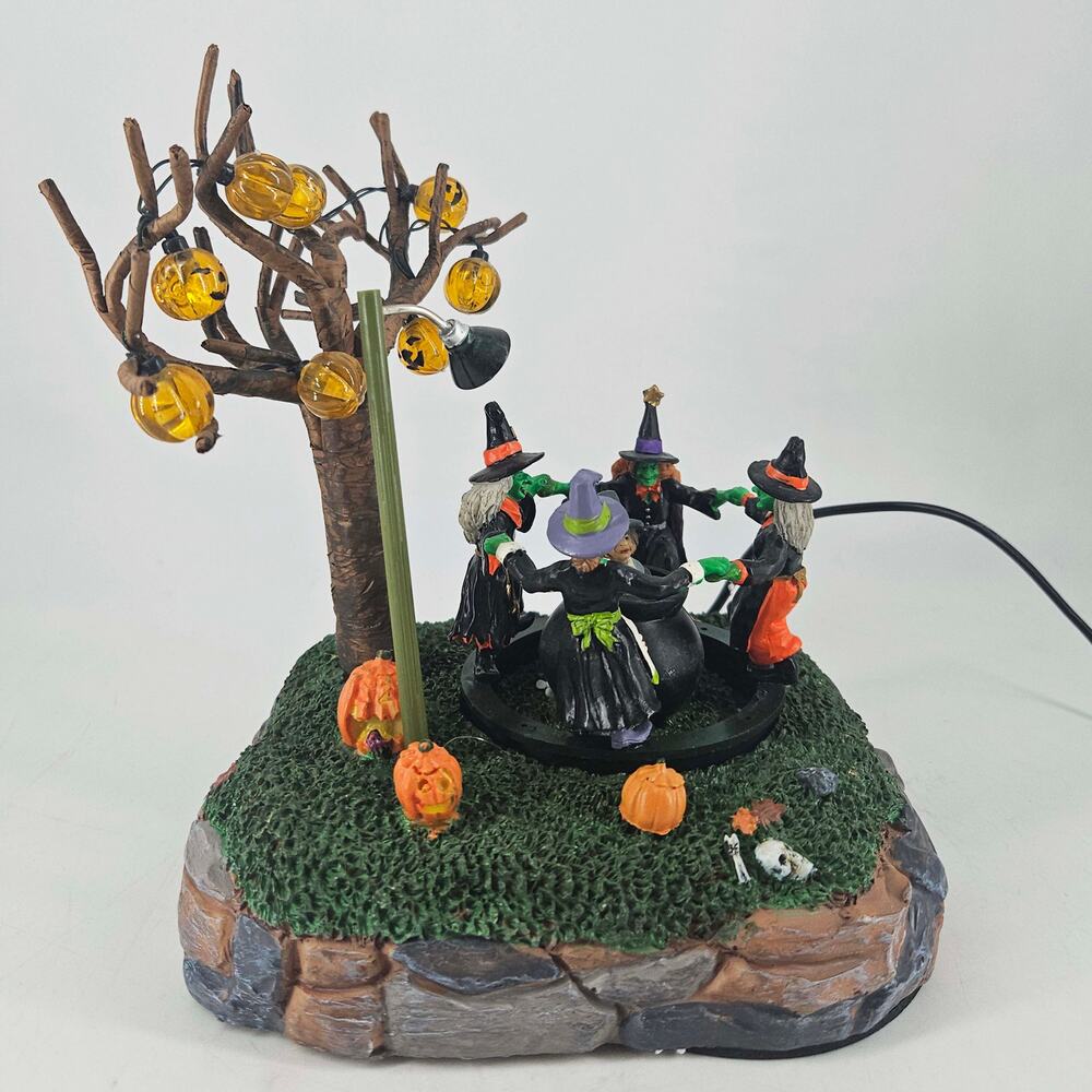 Lemax Spooky Town Cooking Up A Ghoul Witches Halloween Lighted Retired